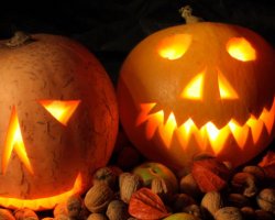 Enjoy a family Halloween retreat this midterm break, complete with breakfast, a 3-course dinner for two, kids’ club access with dinner, and much more.