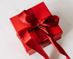 Give the gift of relaxation this Valentine's Day