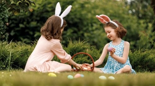 EASTER FAMILY BREAKS