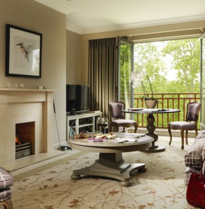 executive lounge landing page 3
