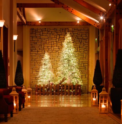 Christmas Lobby